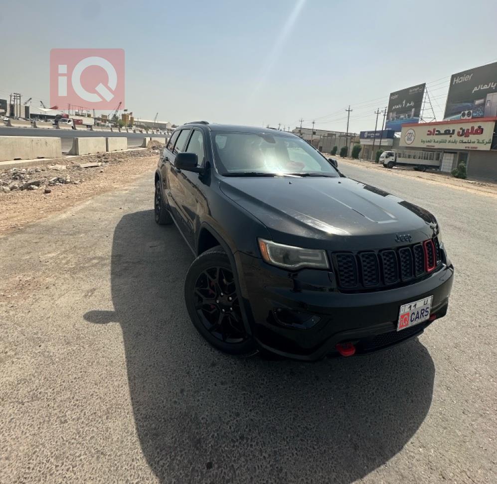 جيب جراند شيروكي